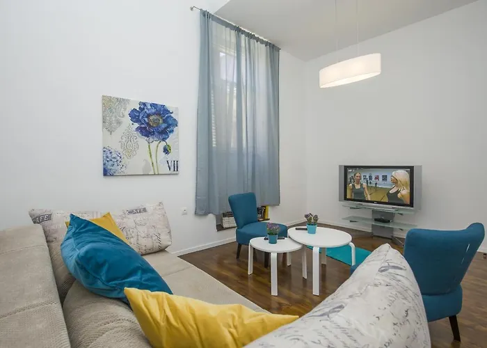 With Garden And Free Parking